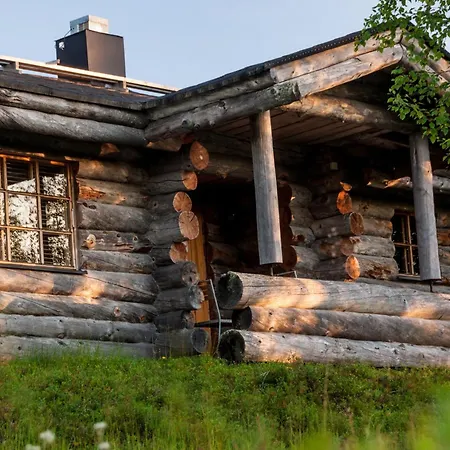 דירה Kuukkeli Log Teerenpesae סאריסלקה