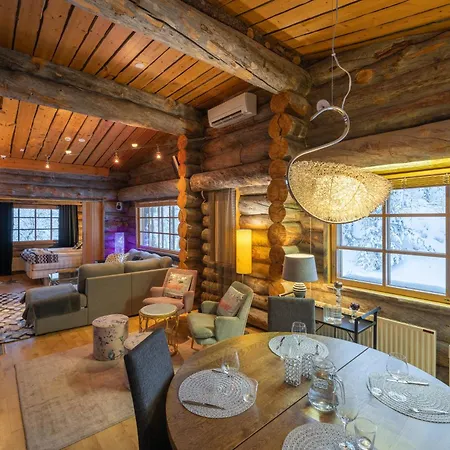 Kuukkeli Log Teerenpesae * Саариселькя