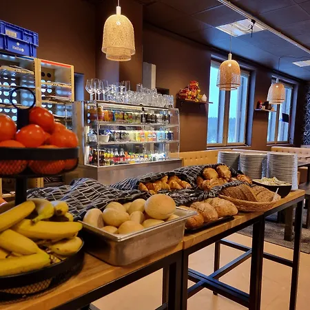 Kuukkeli Log Teerenpesae Апартаменты