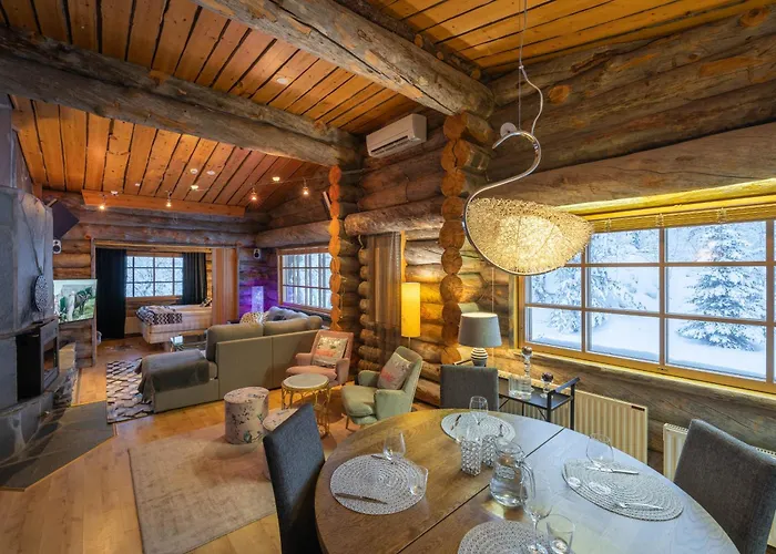 Kuukkeli Log Teerenpesae * Saariselkä