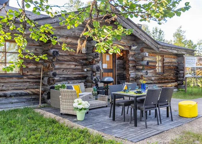 Kuukkeli Log Teerenpesae *