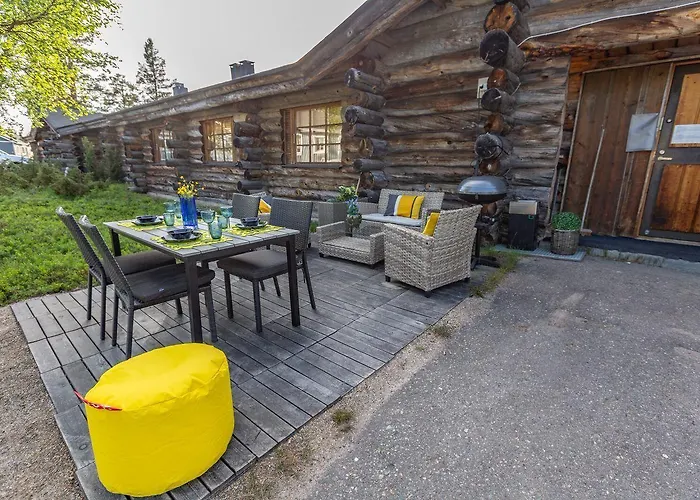 Lägenhet Kuukkeli Log Teerenpesae *